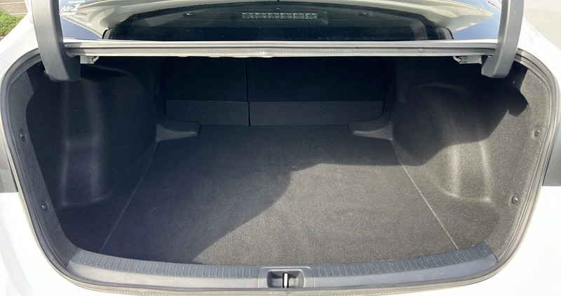 Toyota Corolla cena 105900 przebieg: 24582, rok produkcji 2022 z Cedynia małe 379
